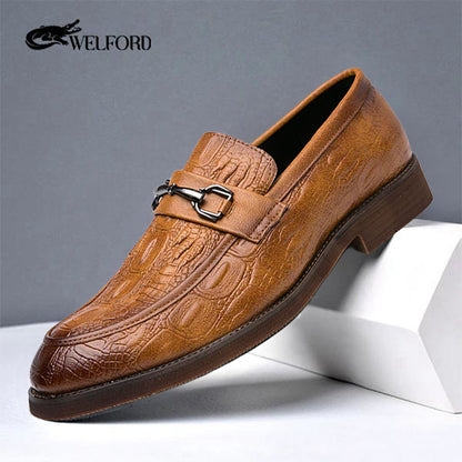 New fashionable men's crocodile pattern leather shoes